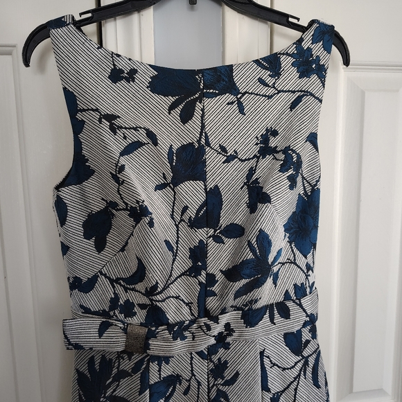 Kay Unger Floral Gown Belted Sleeveless Boat Neck Dress 8 - Picture 4 of 16